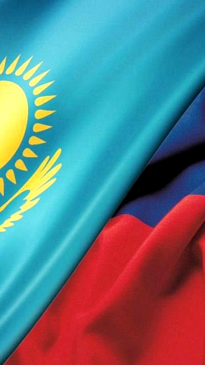 Казахстан и Россия отмечают 33 года дипломатических отношений с встречей министров