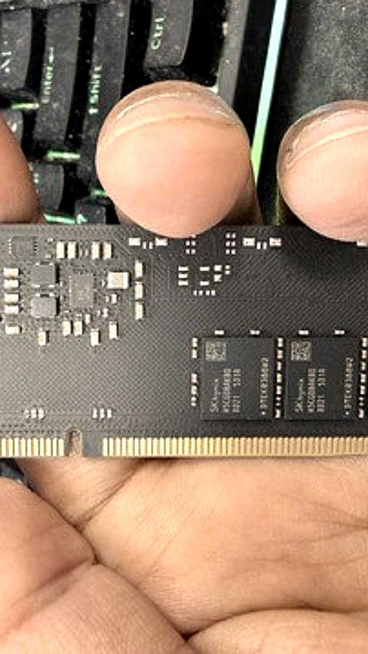 SK hynix анонсирует новое поколение чипов DDR5 A Die с базовой скоростью 7200 MT/s