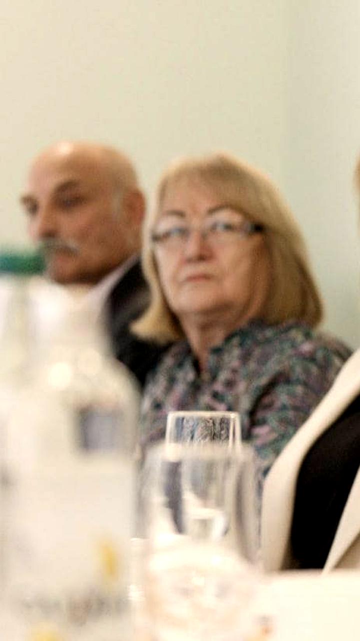 В Екатеринбурге повысили зарплаты работникам образования на 4,5%