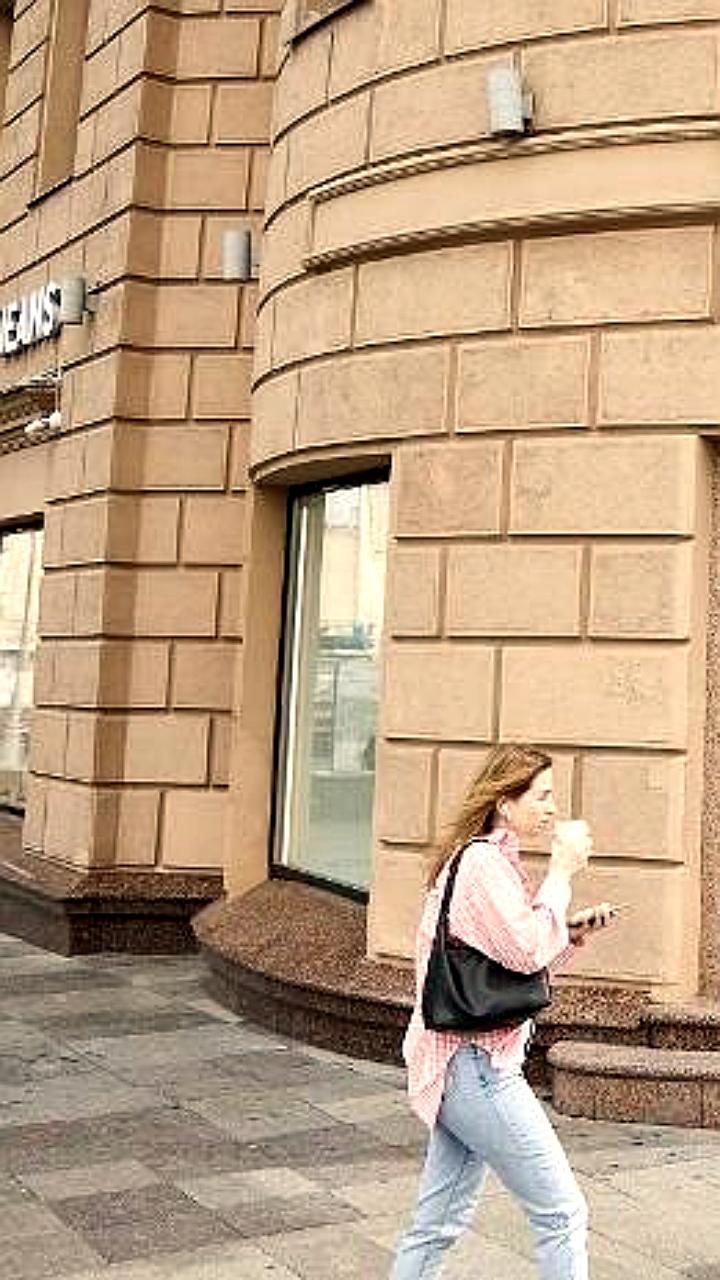 Gloria Jeans ведет переговоры о снижении аренды флагманского магазина на Тверской