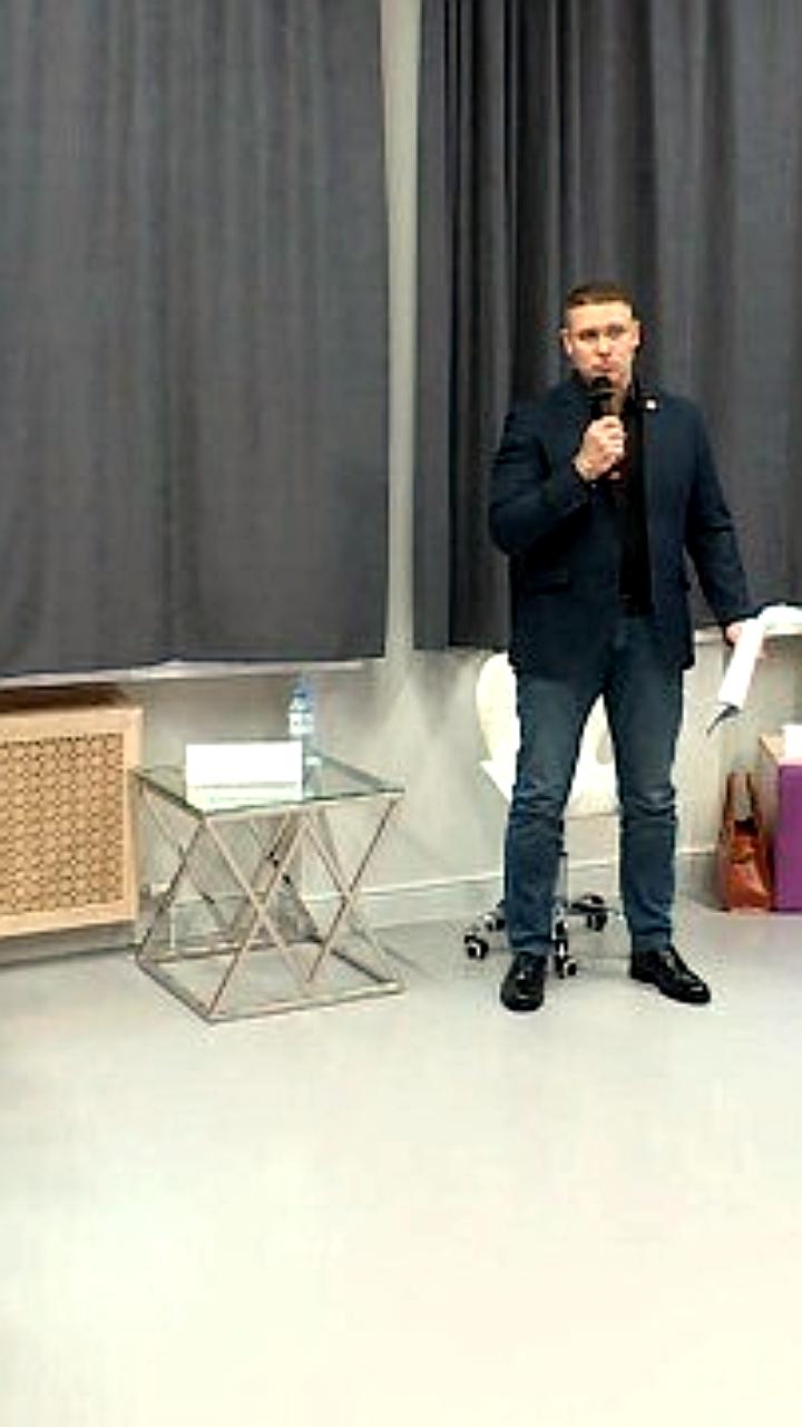 Круглый стол в Калуге: Искусство и культура как инструменты патриотического воспитания
