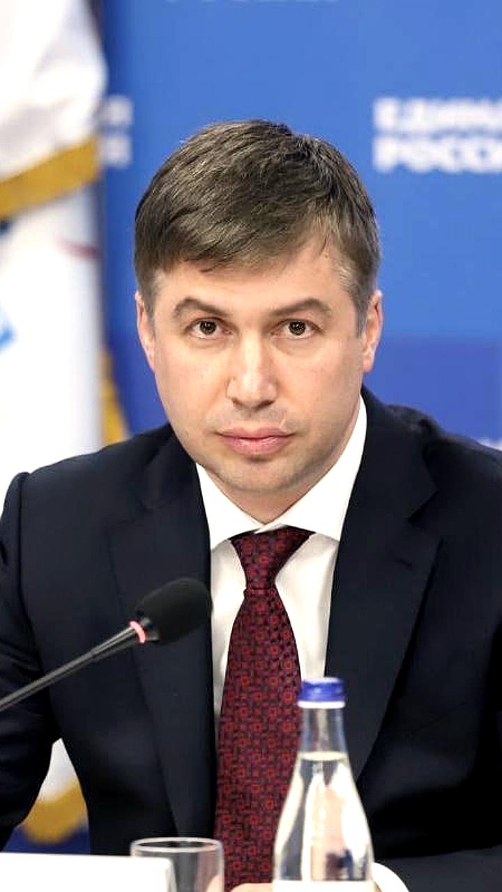 Экс-глава администрации Ростова на Дону Алексей Логвиненко задержан по подозрению в превышении полномочий