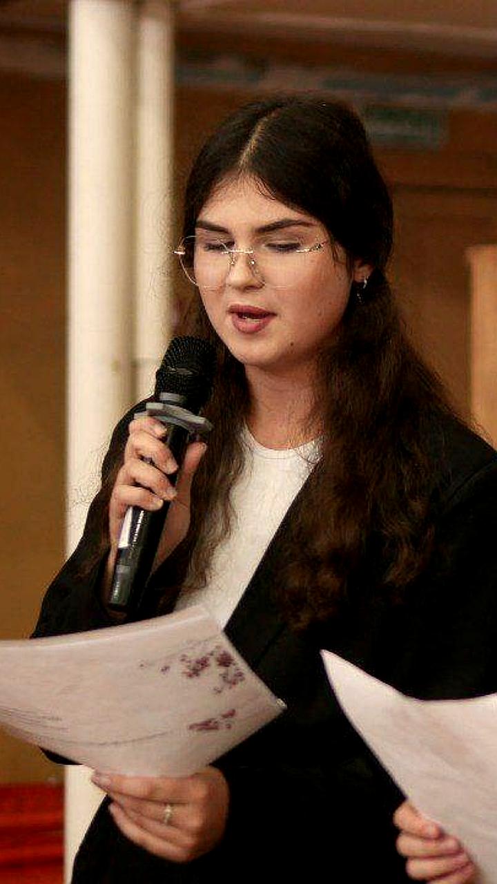 Студенты Генического медицинского колледжа продемонстрировали таланты на осеннем концерте