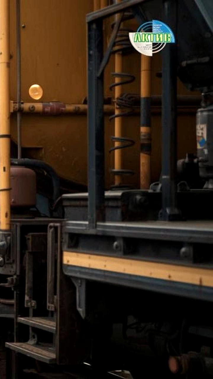 Казахстан разрешает экспорт некоторых нефтепродуктов железнодорожным транспортом с 2 ноября