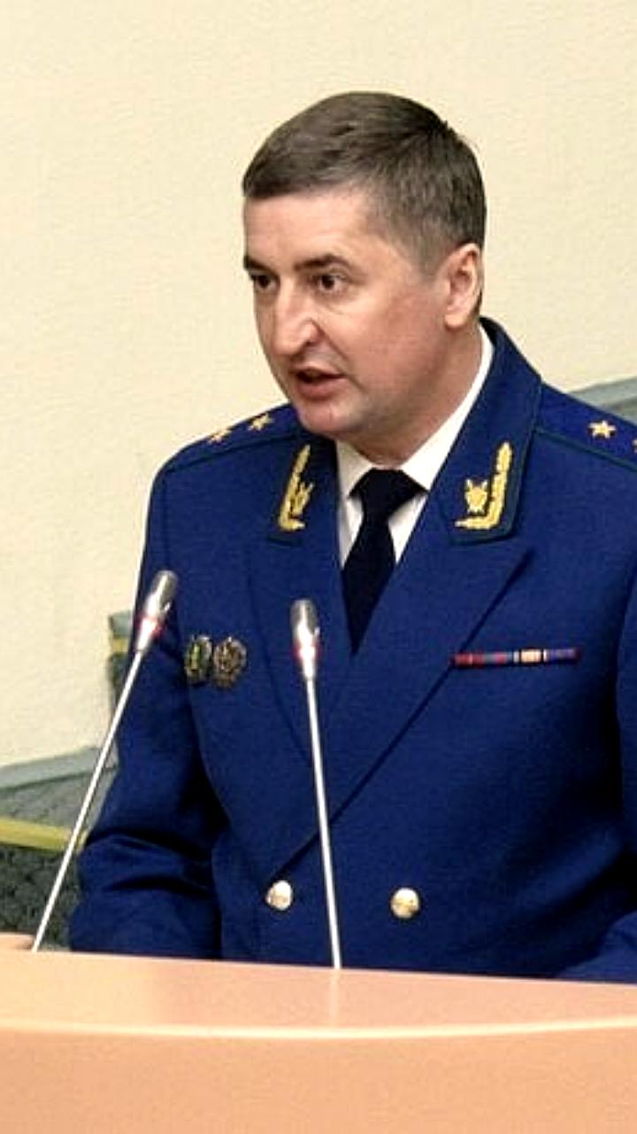 Прокурор Филипенко инициировал демонтаж незаконных парковочных блокираторов в Саратове
