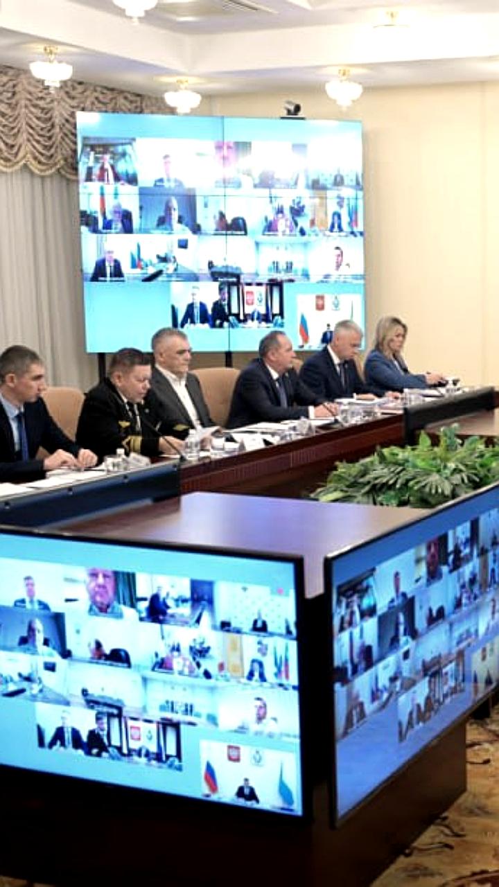 Разработка программы развития судоходства на Амуре с участием федеральных органов и научных центров