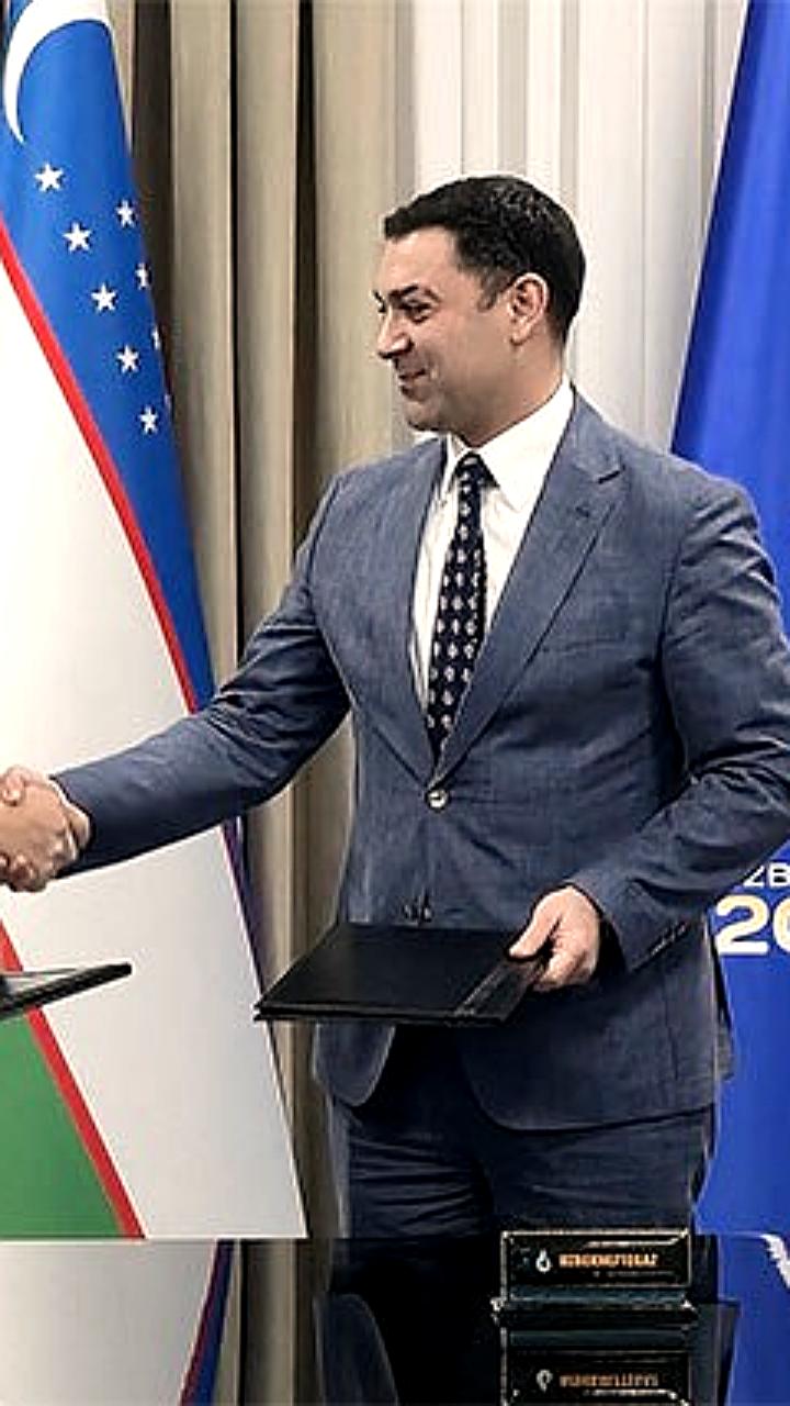 SOCAR и Узбекнефтегаз подписали меморандум о сотрудничестве в области ИИ