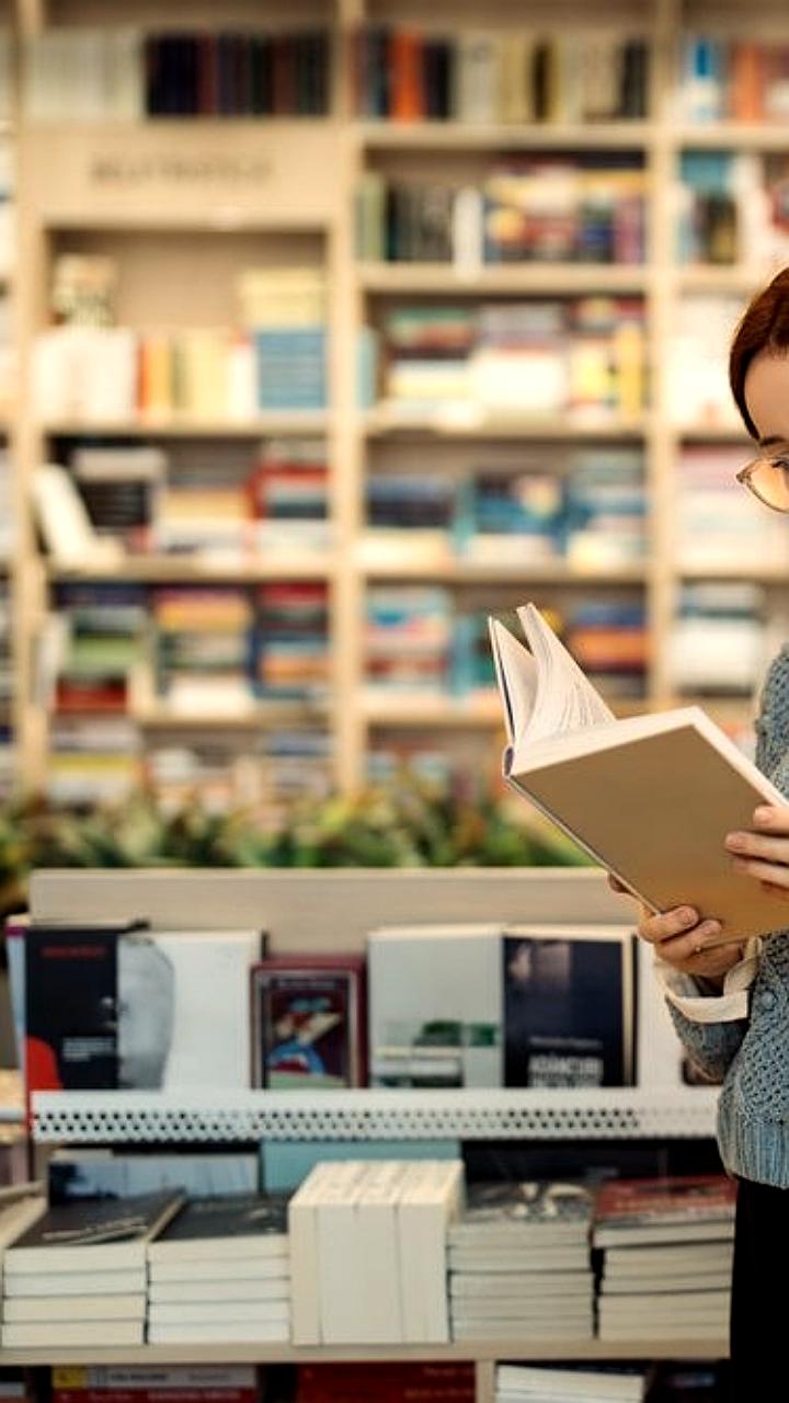 Снижение продаж эзотерических книг в России: Читай город и Wildberries фиксируют падение
