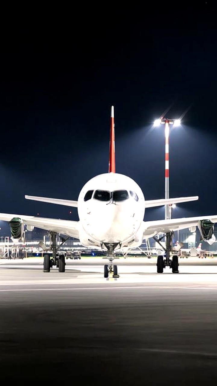 Проблемы с двигателями PW1500G приводят к простоям Airbus A220 и отменам рейсов