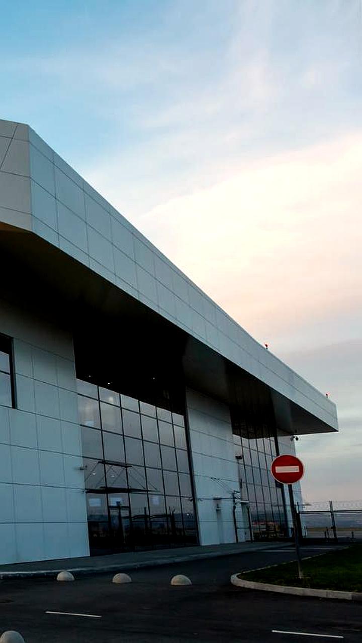 Изменения в обслуживании международных рейсов в аэропортах Антальи и Томска