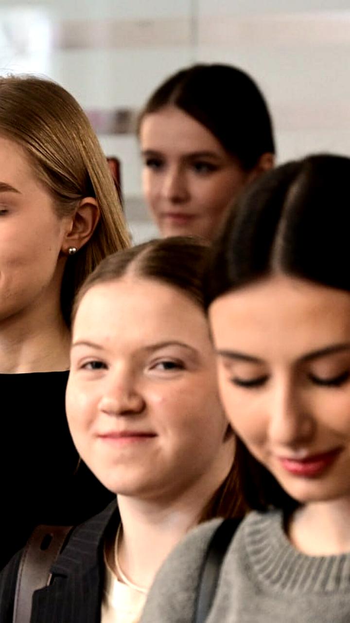 Запуск образовательных программ для молодежи в Приморье и Сахалине