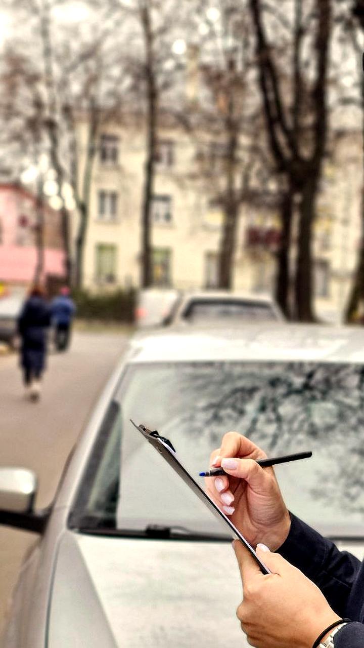 Судебные приставы взыскали более 9,6 млн рублей с недобросовестного поставщика и 400 тыс. рублей с ПКФ Грот