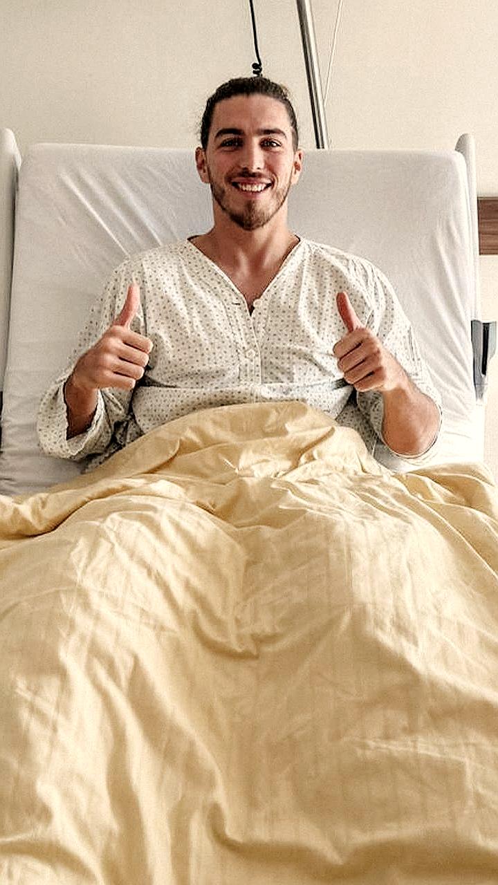 Защитник Спартака Срджан Бабич успешно перенес операцию на колене