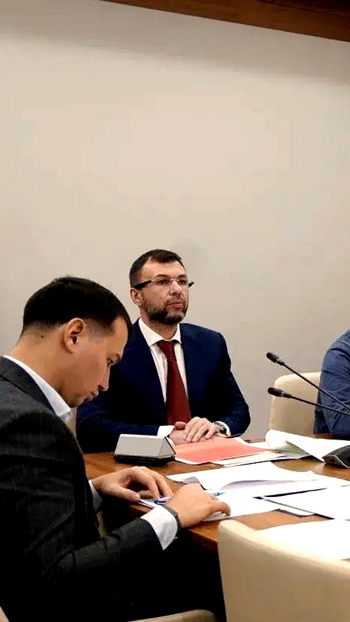 Совещание по развитию жилищного строительства в ДНР: новые проекты и финансирование