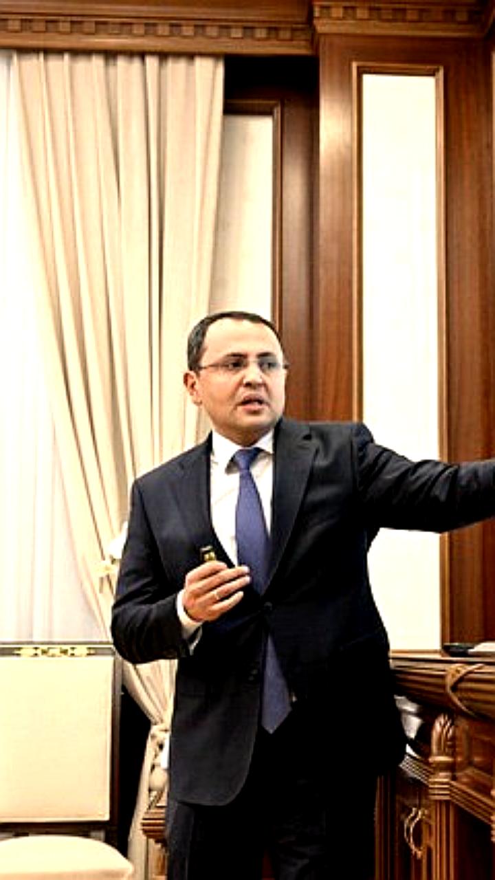 Президент Узбекистана одобрил новые соцпособия для официально трудоустроенных граждан