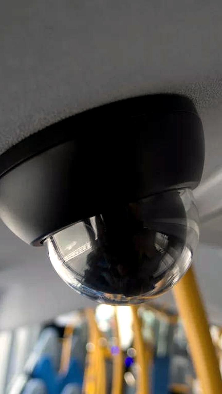 Профилактические мероприятия по безопасности на дорогах продолжаются в Челябинске и Чите