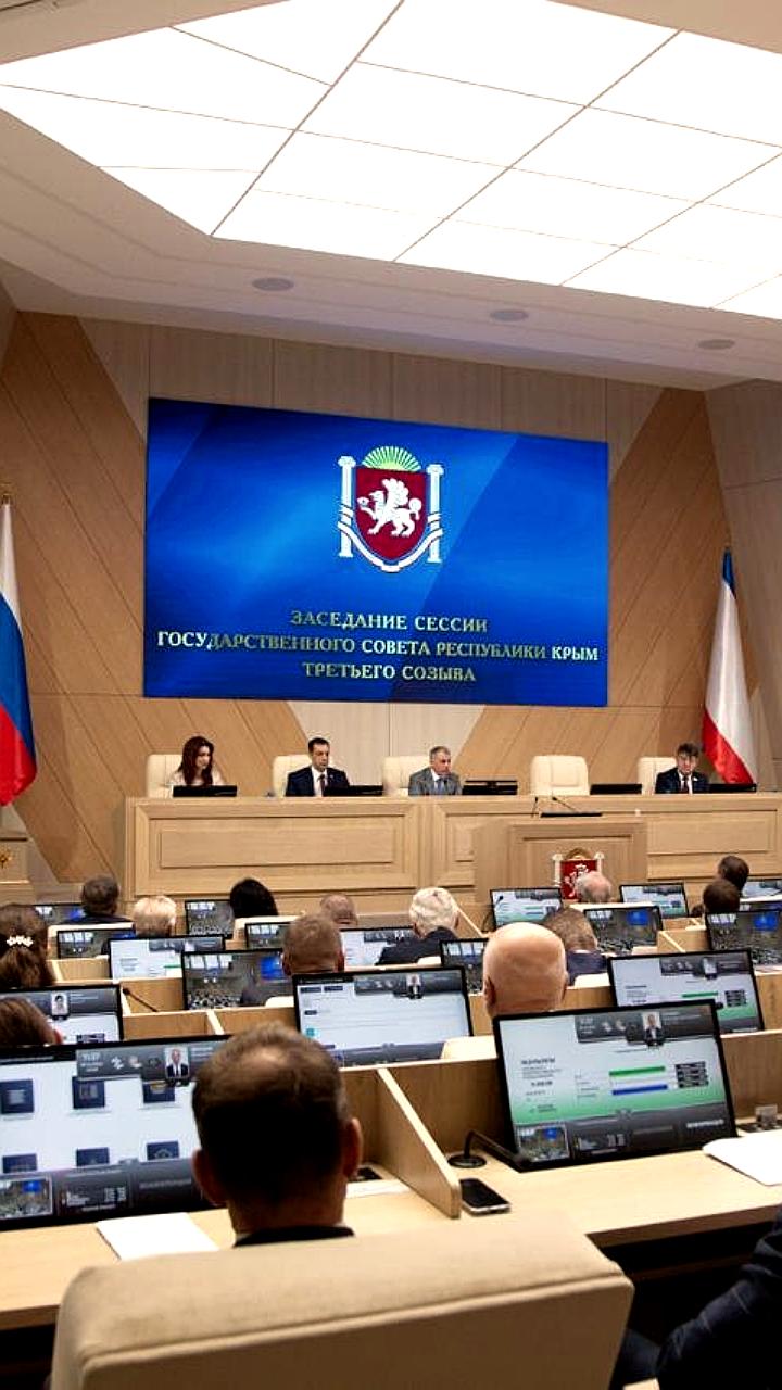 Государственная премия Крыма увеличена до 500 тысяч рублей