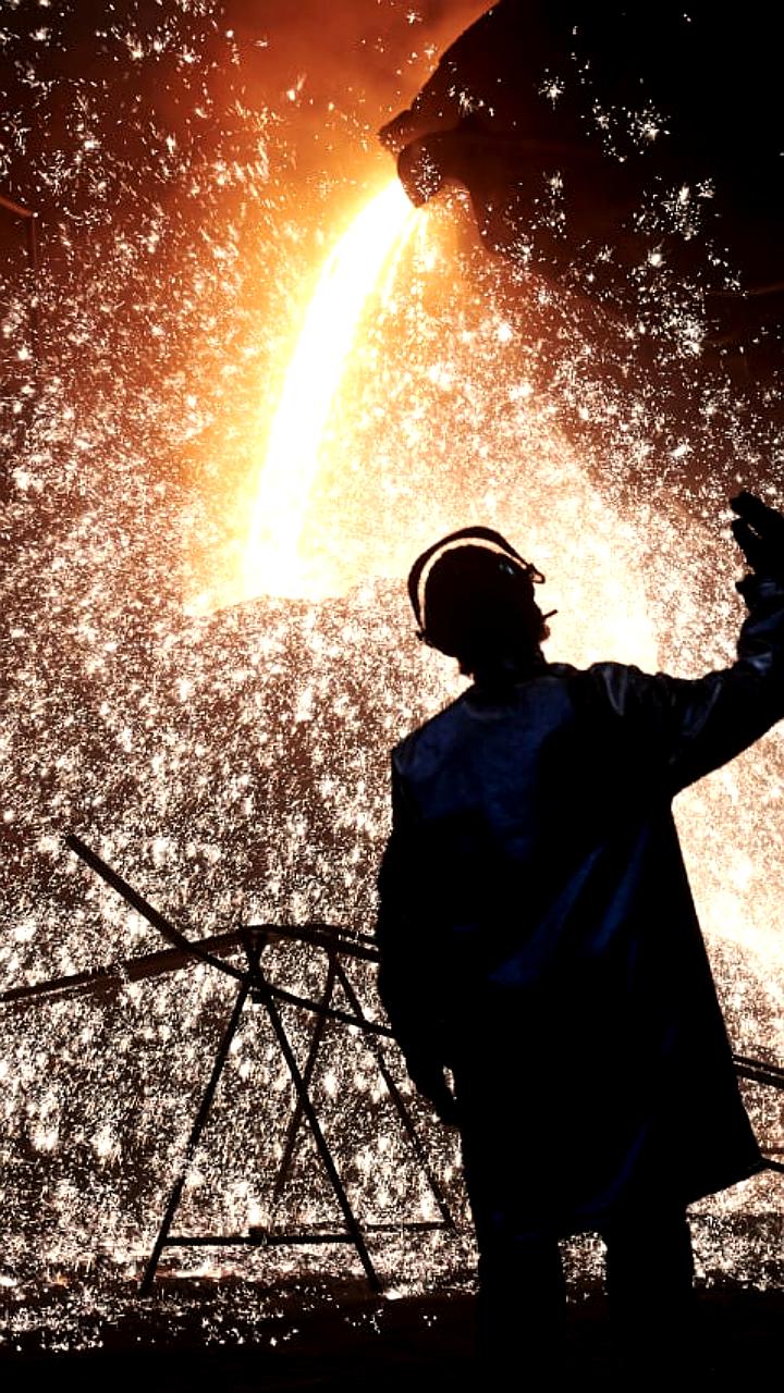 Правительство поддерживает чёрную металлургию: отсрочка акцизов до декабря 2025 года