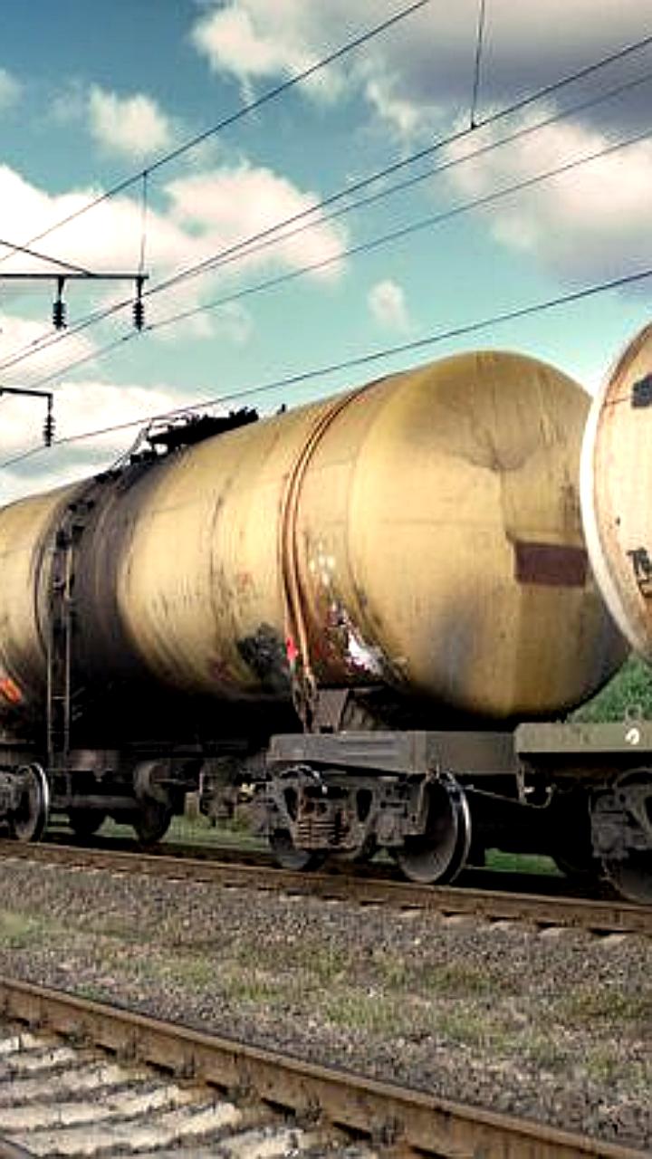 Казахстан рассматривает законопроект о беспошлинном ввозе российских нефтепродуктов