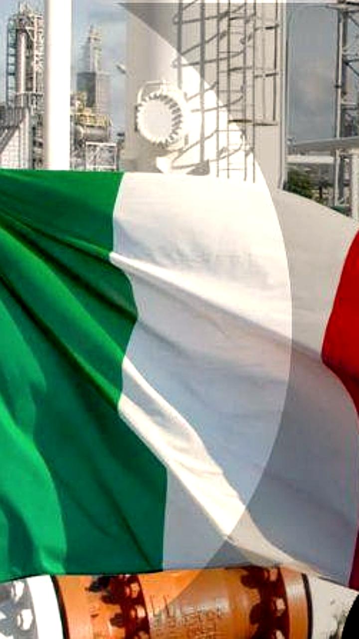 Италия увеличила расходы на импорт углеводородов на треть в условиях энергетического кризиса