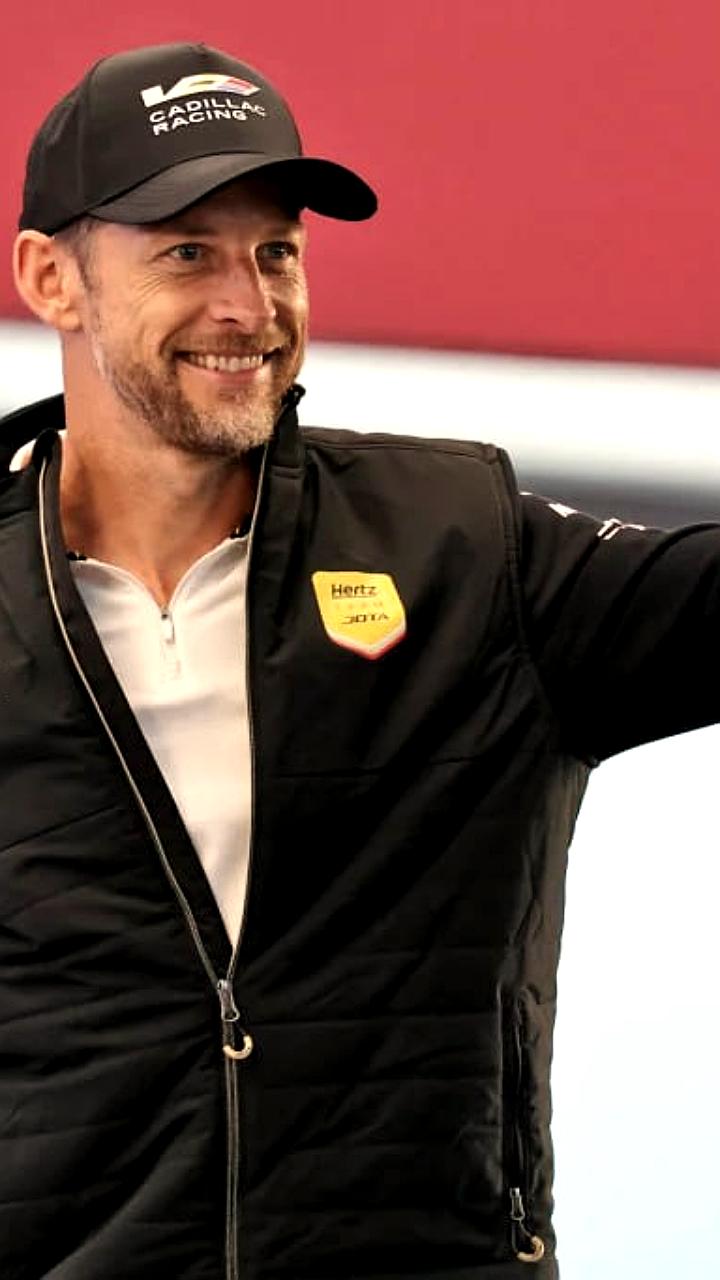 Дженсон Баттон завершает карьеру в гонках на выносливость