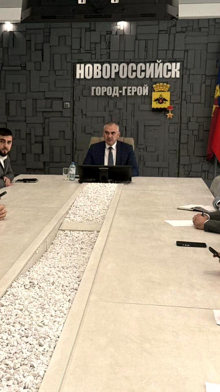 В Госдуме поддержали инициативу по маркировке влажных салфеток и воспитанию ответственности у студентов в Новороссийске