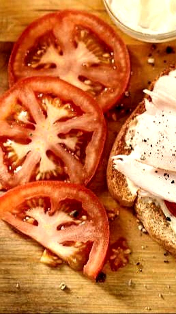 Ученые рекомендуют бутерброд с индейкой для борьбы с бессонницей