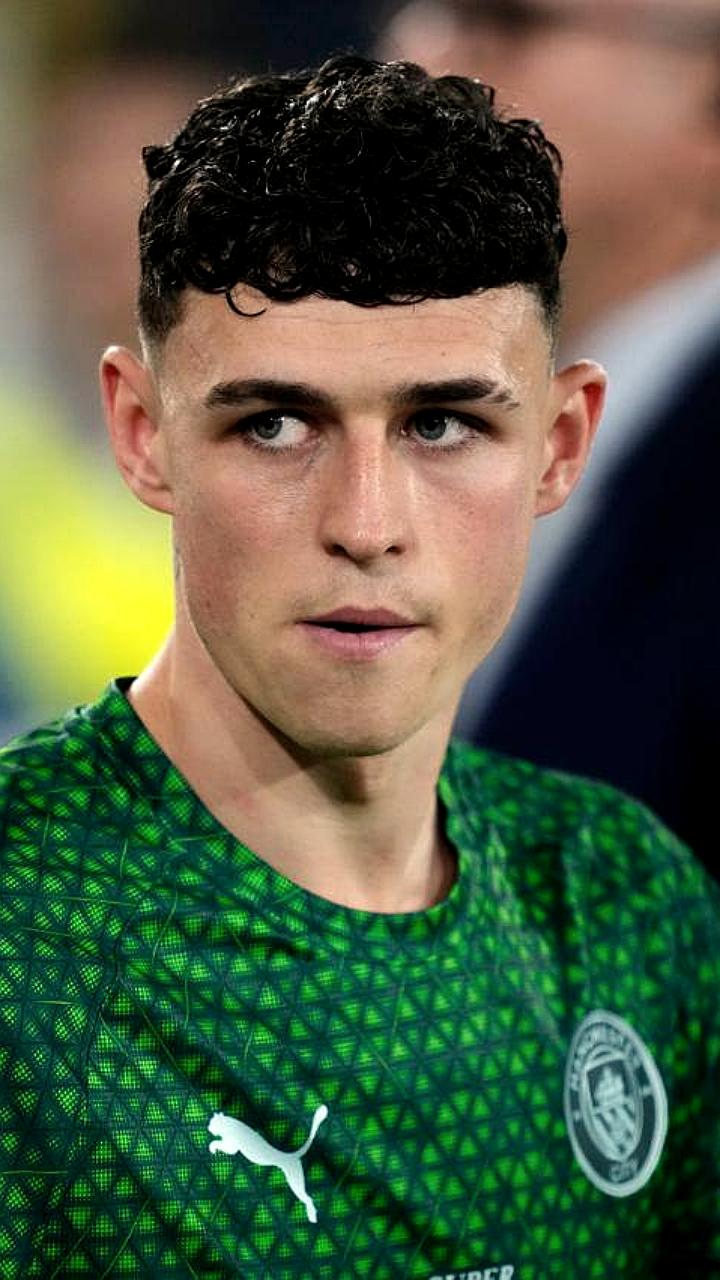 Фил Фоден обращается к юристам из-за фейков о здоровье детей