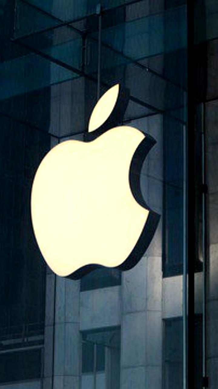 Apple сообщает о рекордной выручке за Q4 2025, несмотря на снижение продаж iPhone