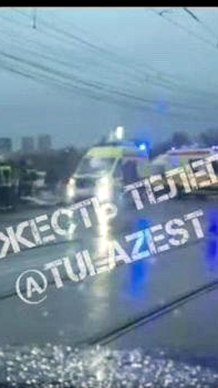 Два человека погибли в ДТП на Пролетарском мосту, более 10 пострадали