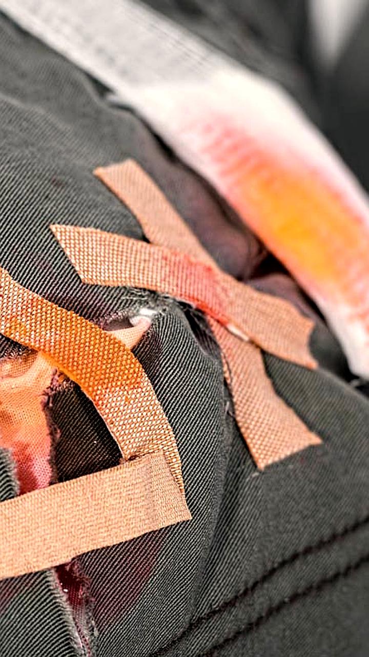 Суд обязал компании выплатить компенсации за травмы работников на производстве