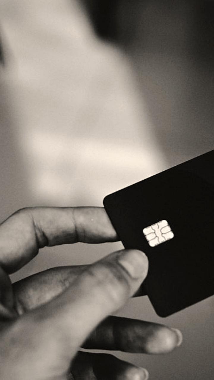 С 1 ноября 2025 года нотариусы обязаны информировать наследников о долгах умерших