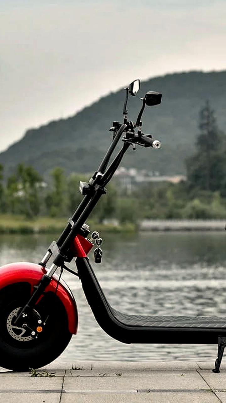 В Омске и Черкесске вводят новые правила для электросамокатов