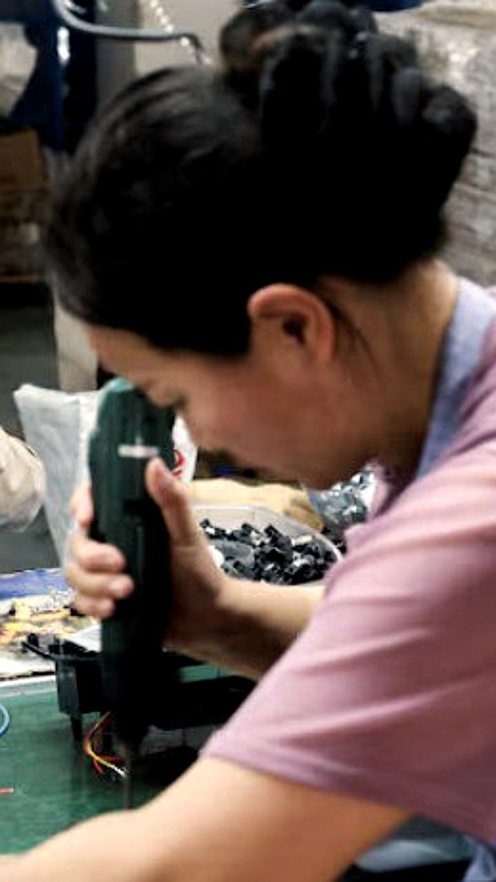 Снижение производственной активности в Китае на фоне падения экспортных заказов