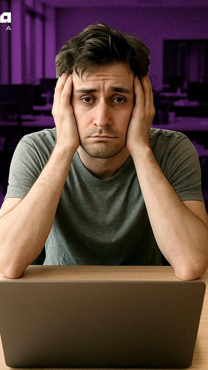 Россияне опасаются выгорания и снижения зарплаты, согласно опросу