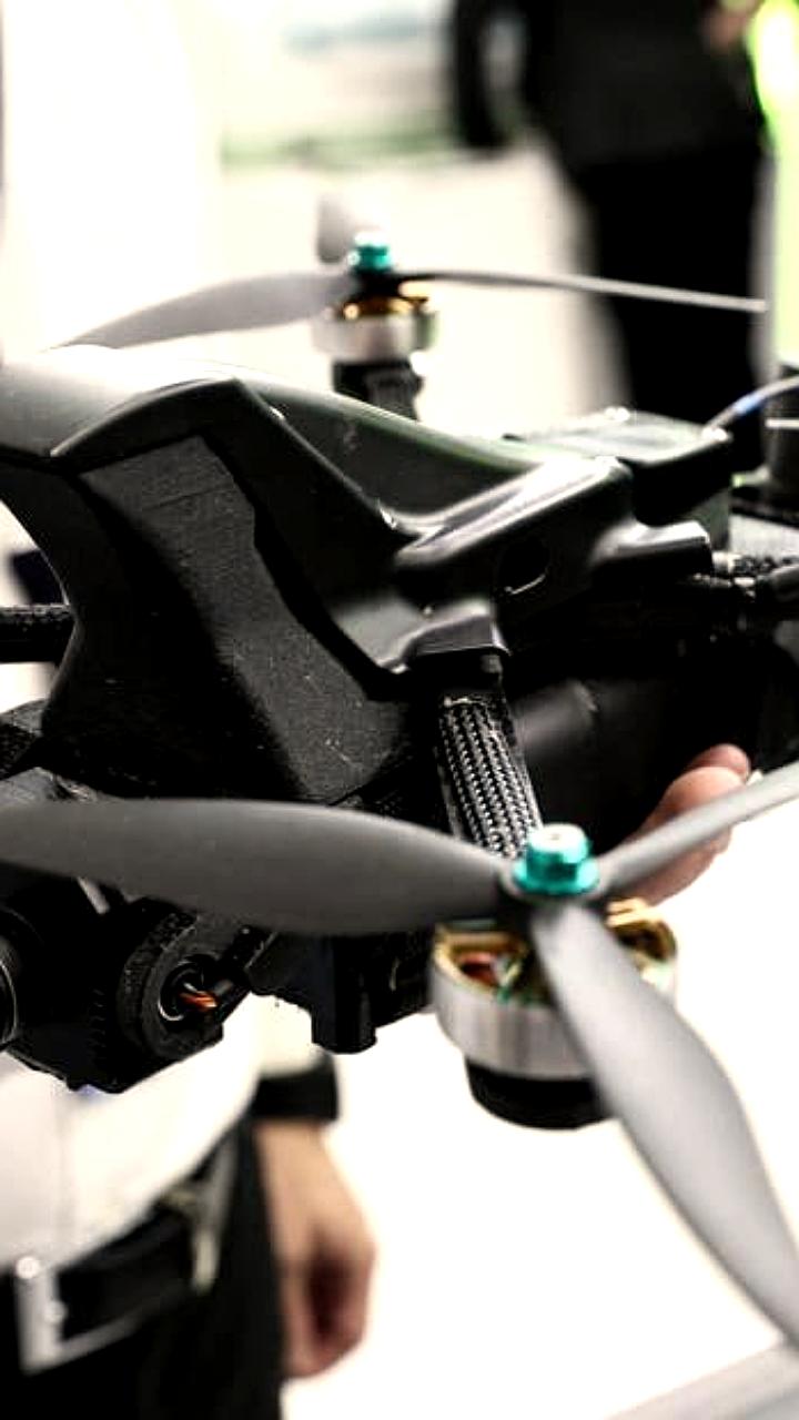 Монтажники лифтов в Москве вошли в топ высокооплачиваемых профессий