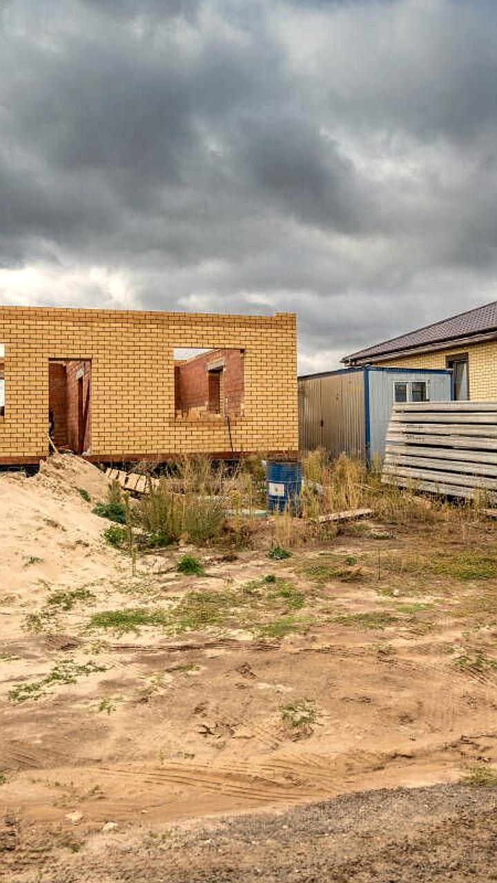 Проблемы обманутых дольщиков в Тюменской области и Татарстане: власти предлагают помощь