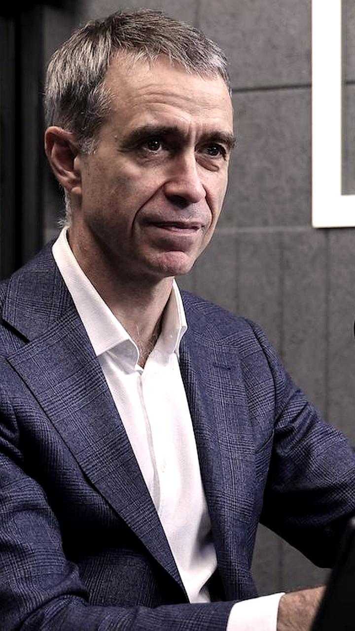 Банк России анонсирует запуск ИИ помощника для объяснения финансовых договоров