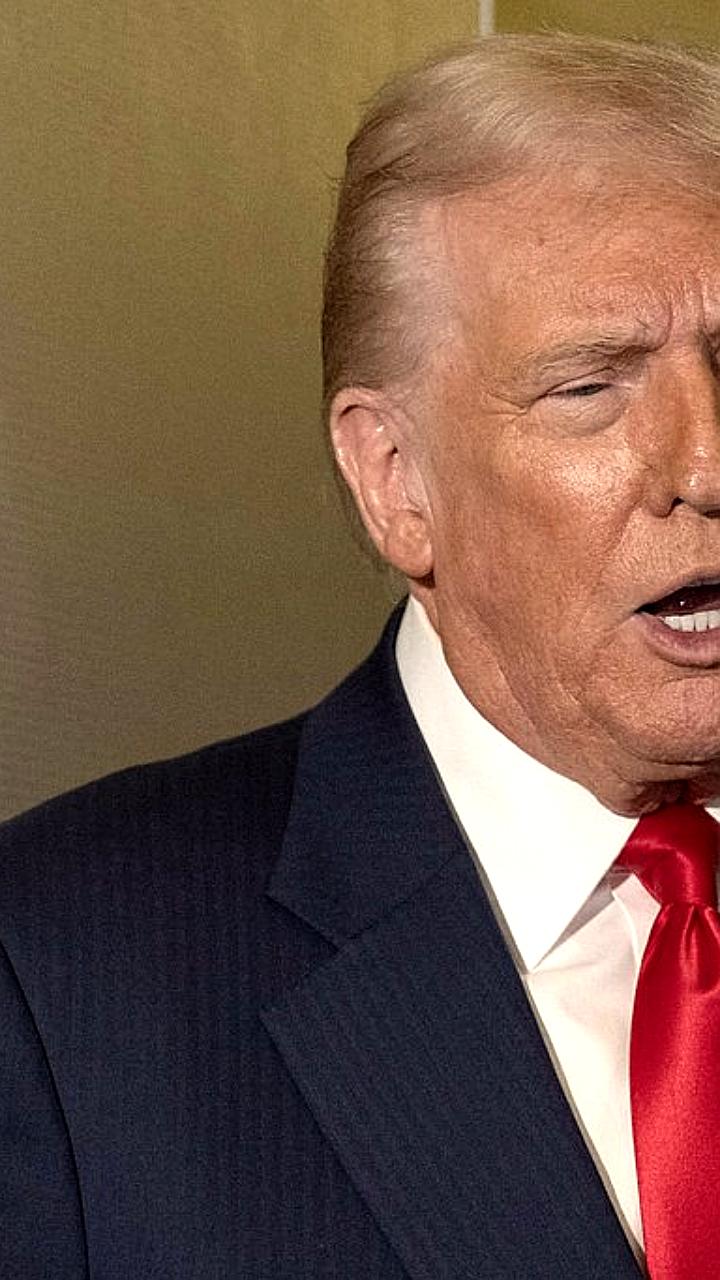 Премьер Канады извинился перед Трампом за антитарифную рекламу