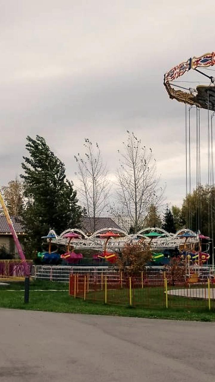 В Барнауле закрыты парки из-за сильного ветра и непогоды