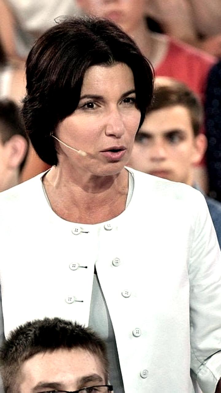 Путин присвоил дипломатические ранги послам России