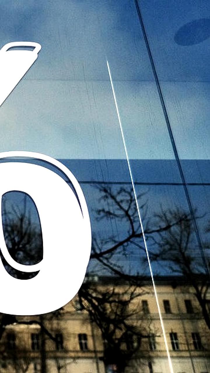 Россияне активно открывают вклады: 42% планируют сохранить средства