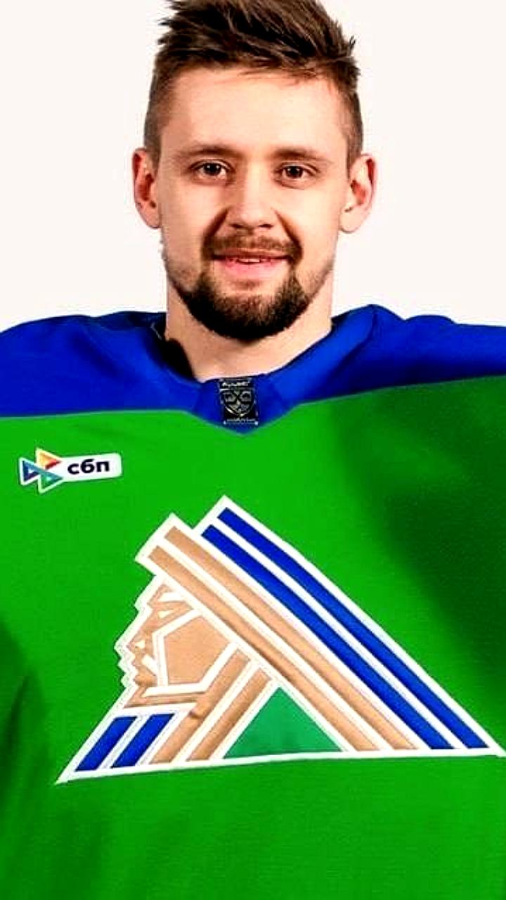 Салават Юлаев подписал контракт с голкипером Ильёй Коноваловым