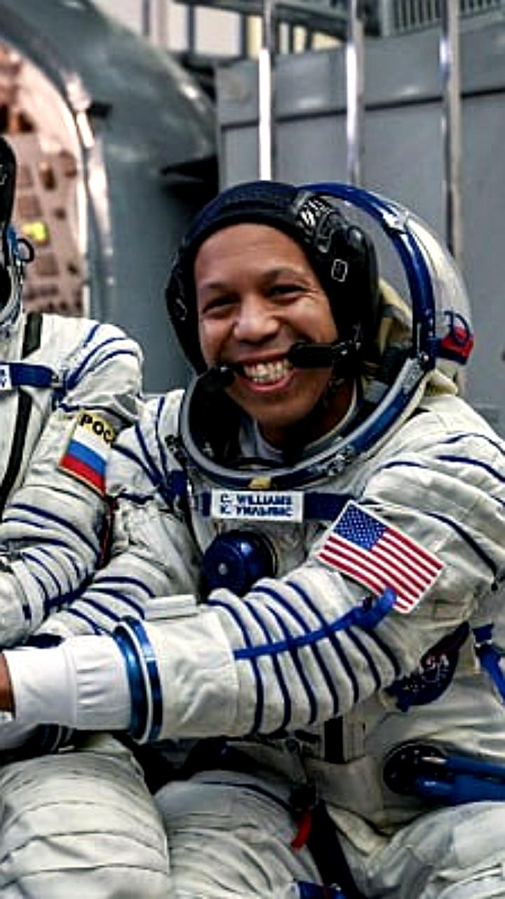 Экипаж Союза МС 28 успешно сдал экзамен по управлению кораблем