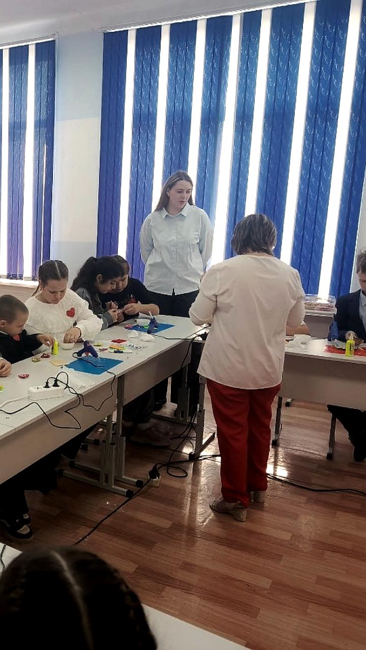 В Приморье выделено 72 миллиона рублей на новогодние подарки для детей