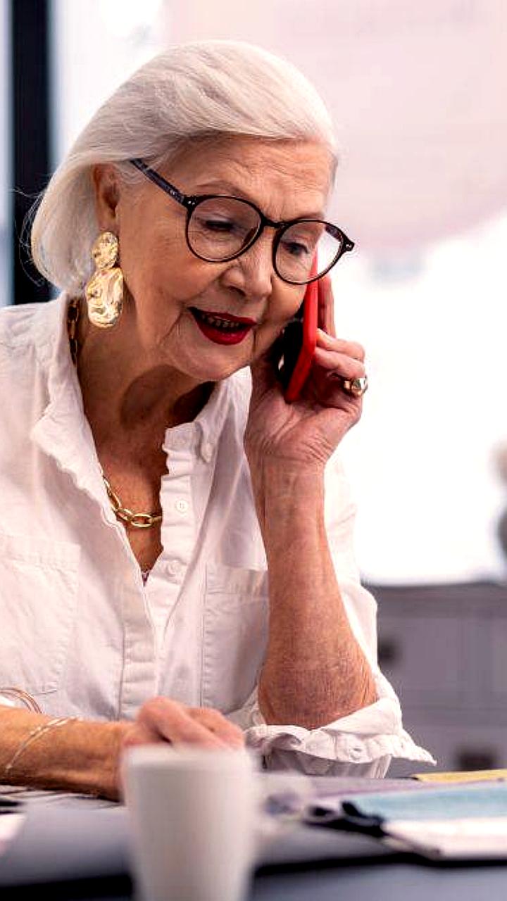 Спрос на вакансии с обучением за счет работодателя в России вырос на 57%