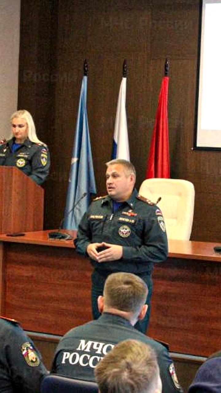 Торжественные мероприятия в честь Дня народного единства и профессионального праздника сотрудников вневедомственной охраны