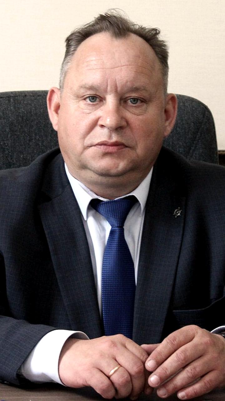 Анатолий Володин назначен директором свердловского медколледжа, продолжая тенденцию перетока управленцев из Оренбурга