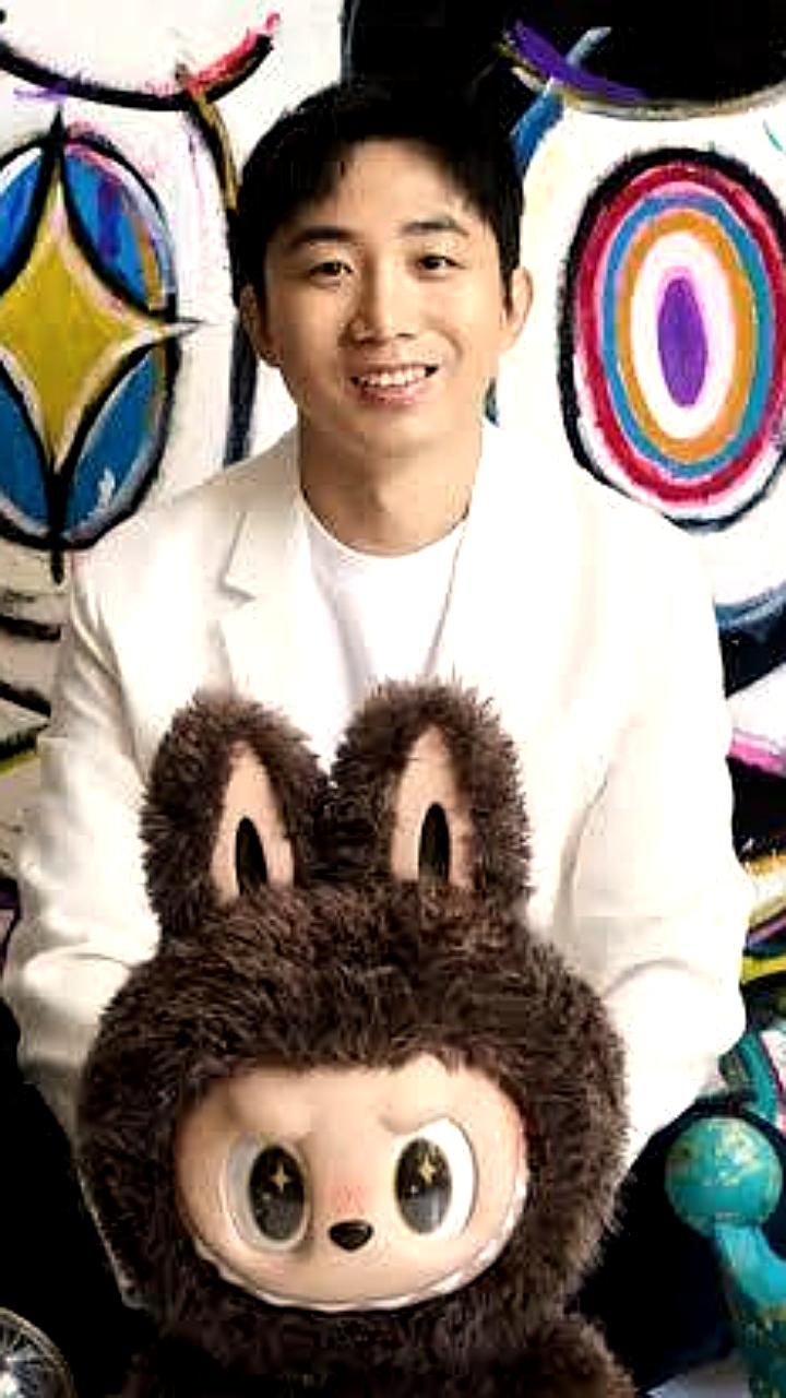 Ван Нин из Pop Mart вошел в десятку самых богатых миллиардеров Китая по версии Forbes