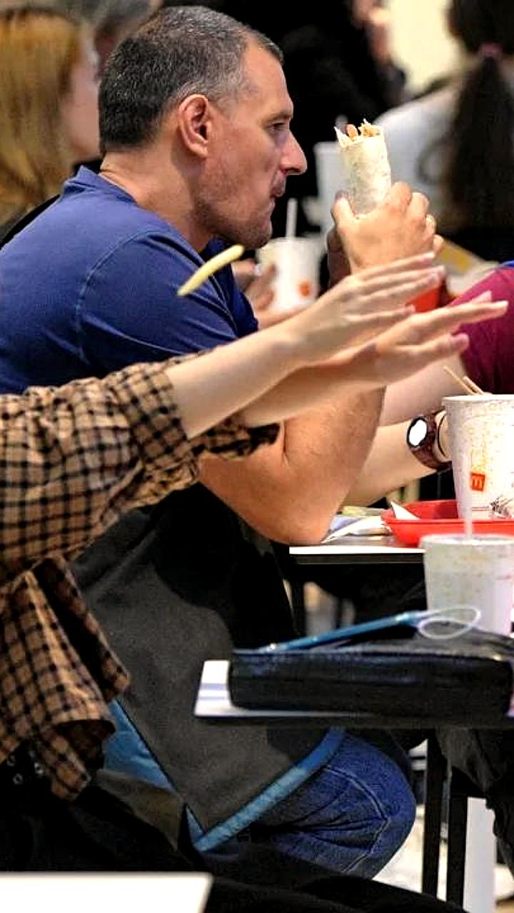 Депутат предлагает создать комфортные зоны на заводах для молодежи